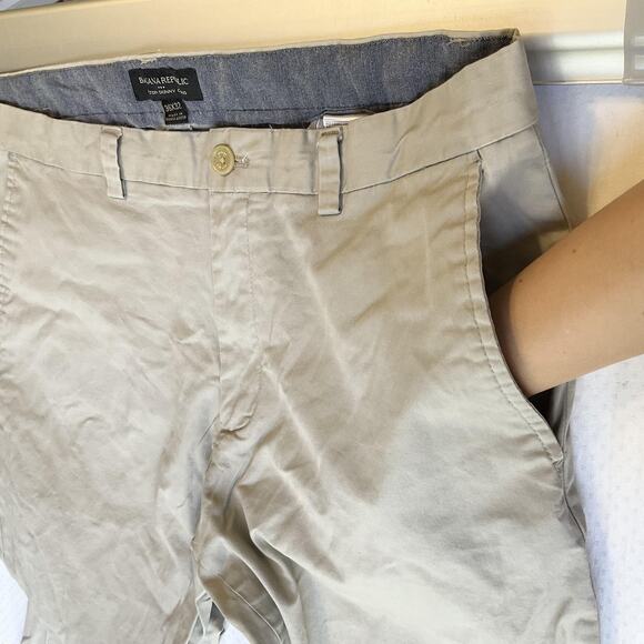 Banana Republic Men Pants 36X32 Khaki Twill Fulton Skinny Chino Button Mid Rise - Picture 10 of 11